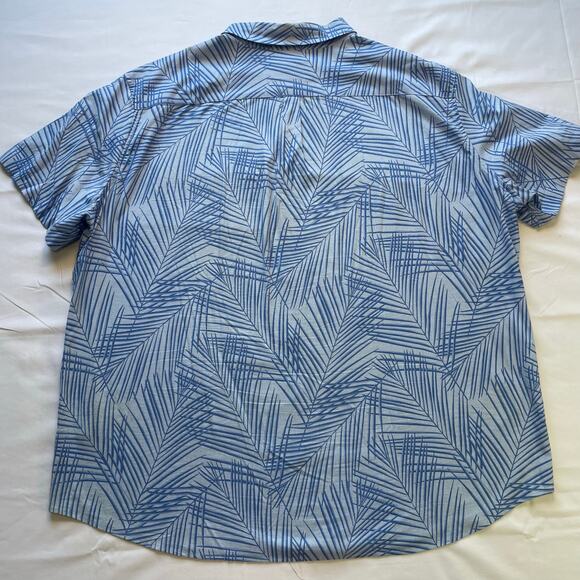 Vineyard Vines Mens Hawaiian Floral Print Short Sleeve Button Up Camp Shirt 1XB - Picture 3 of 7